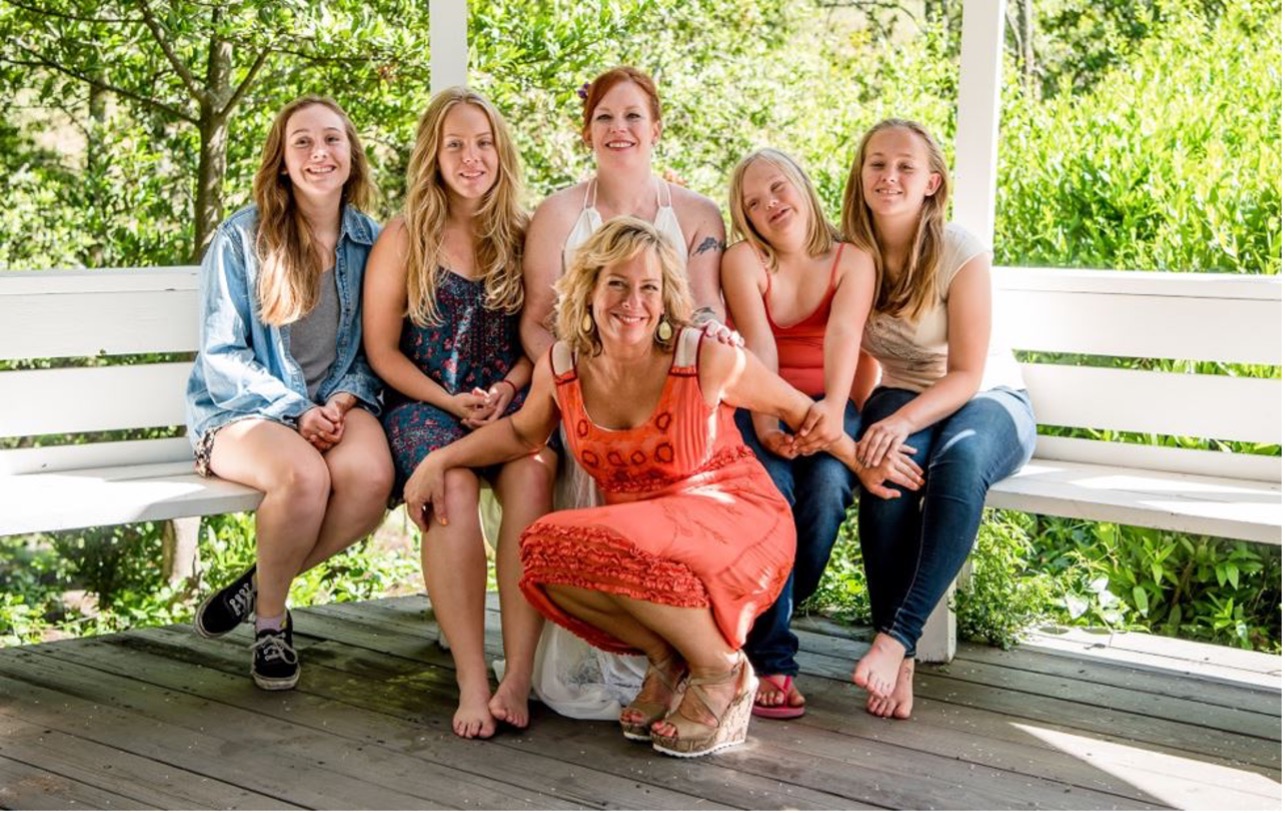 Paula and Daughters Paula and Daughters